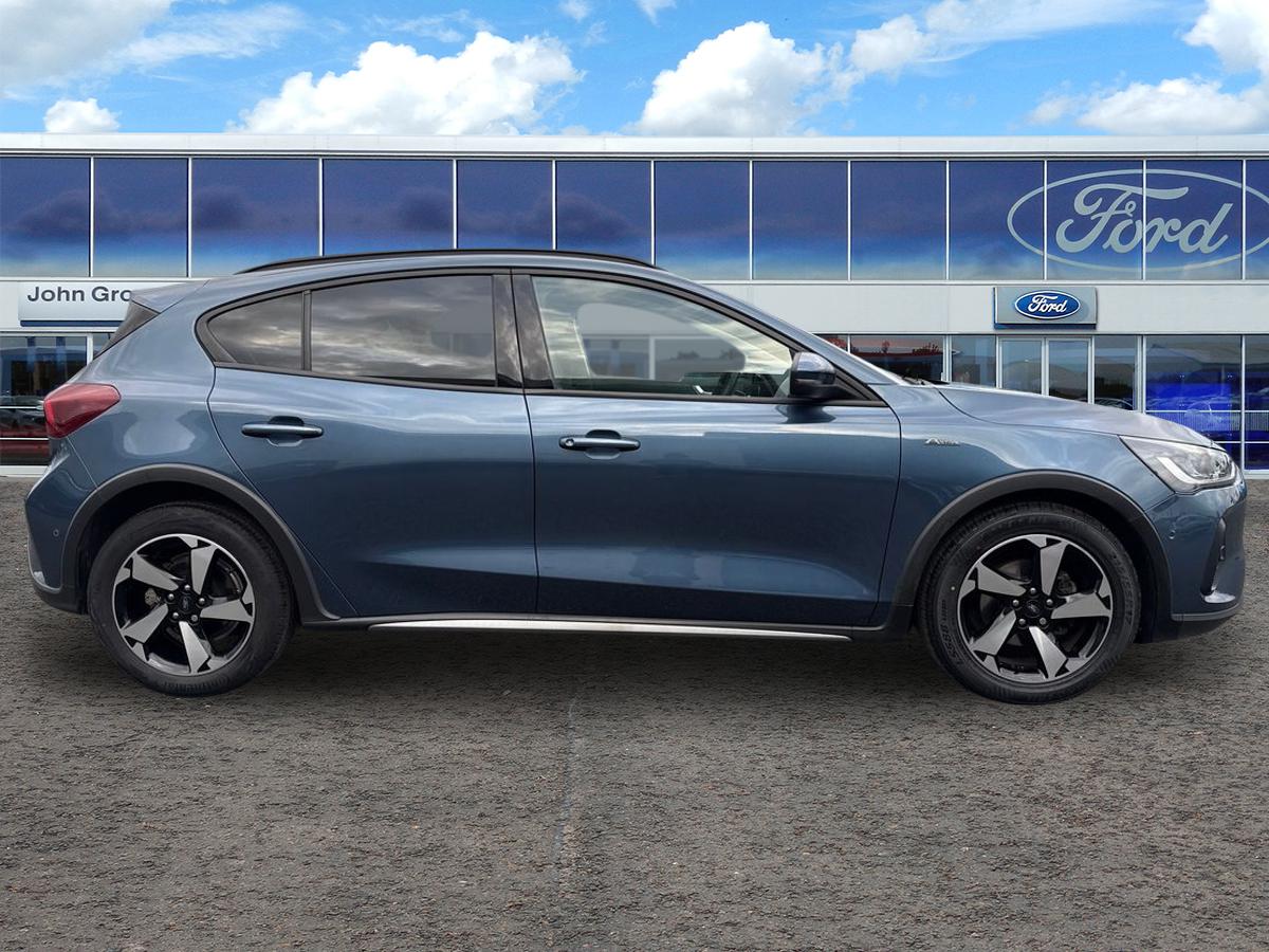 Used Ford Focus 2022 for sale - 76410594: Photo 2