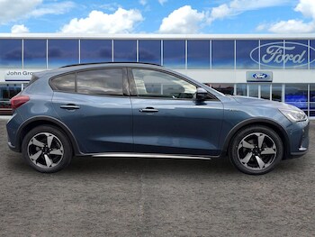 Used Ford Focus 2022 for sale - 76410594: Photo