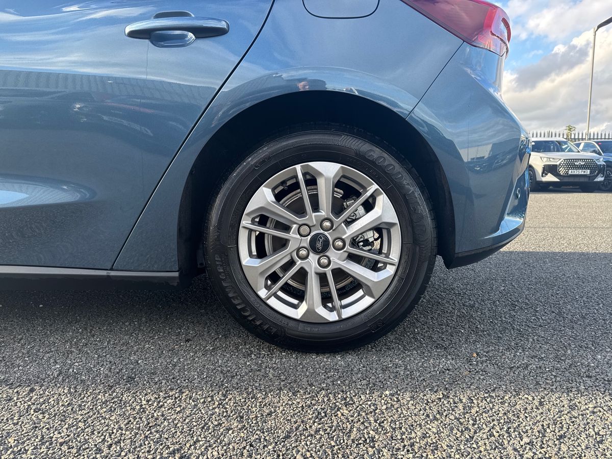 Used Ford Focus 2023 for sale - 76315803: Photo 11