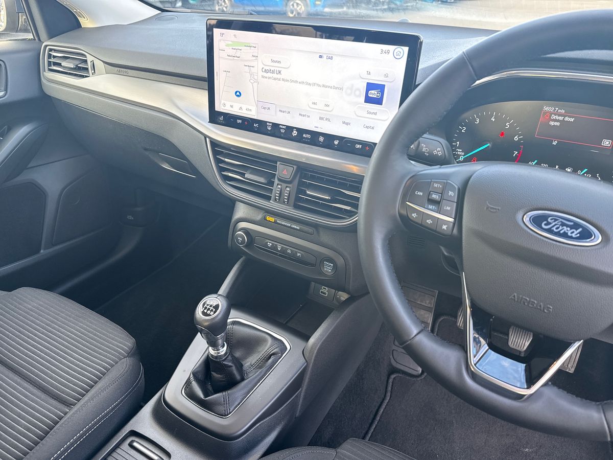 Used Ford Focus 2023 for sale - 76315803: Photo 18