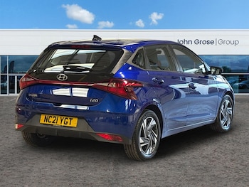 Used Hyundai i20 2021 for sale - 76691543: Photo