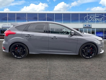 Used Ford Focus 2016 for sale - 77627611: Photo