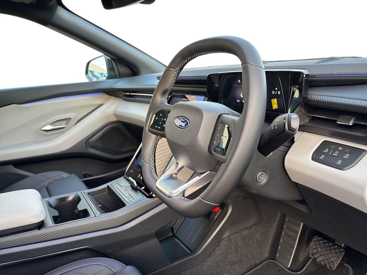 Used Ford Explorer 2024 for sale - 76894861: Photo 13