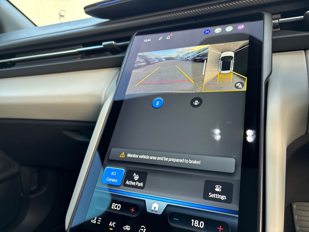 Used Ford Explorer 2024 for sale - 76894861: Photo 25