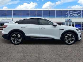 Used Audi Q8 2023 for sale - 75465760: Photo
