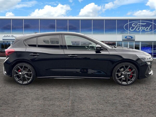 Used Ford Focus 2023 for sale - 76124500: Photo 2