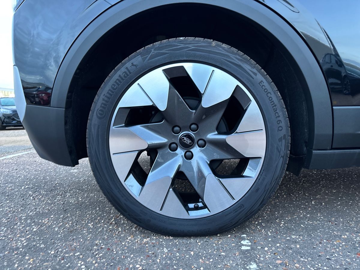 Used Ford Explorer 2024 for sale - 77519065: Photo 11