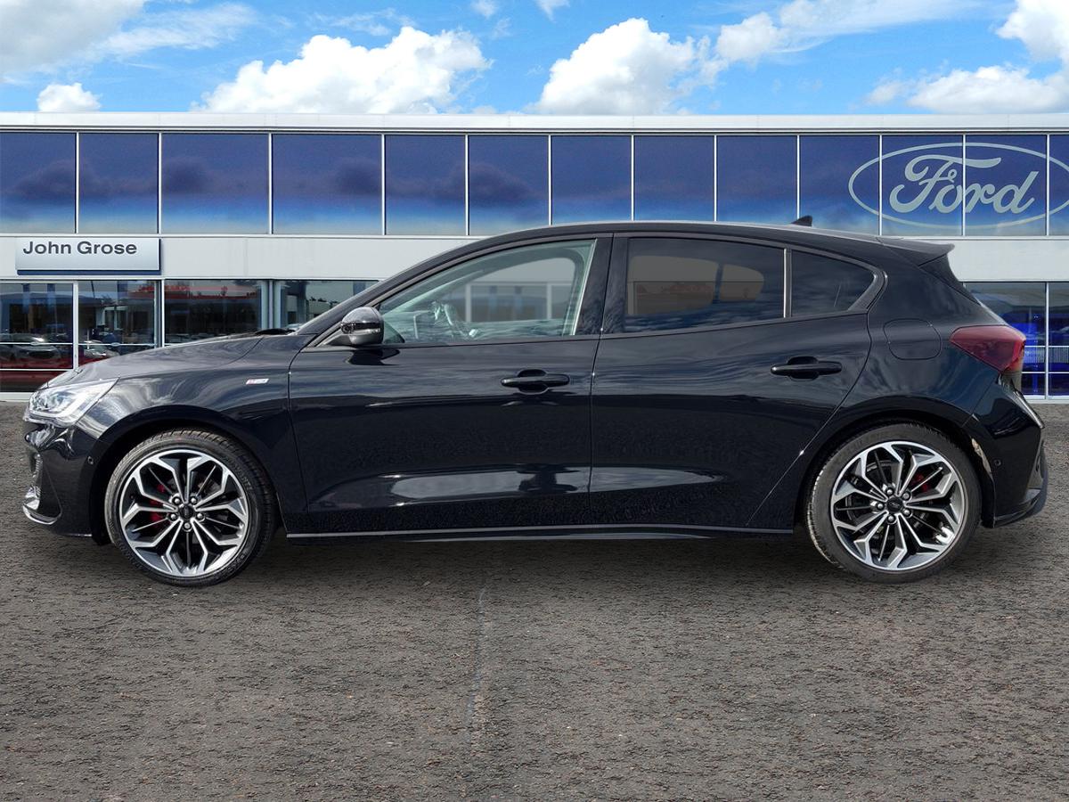 Used Ford Focus 2023 for sale - 76140209: Photo 7