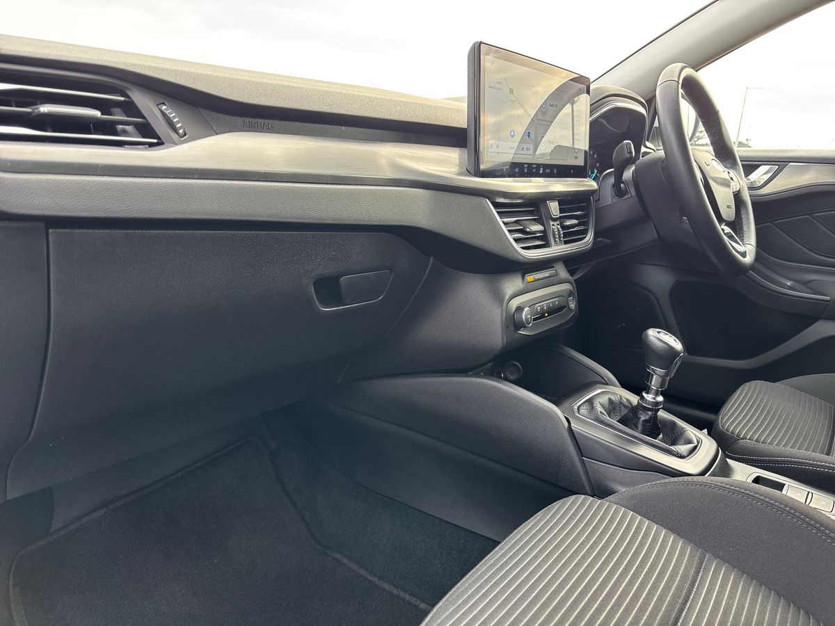 Used Ford Focus 2023 for sale - 76717467: Photo 17