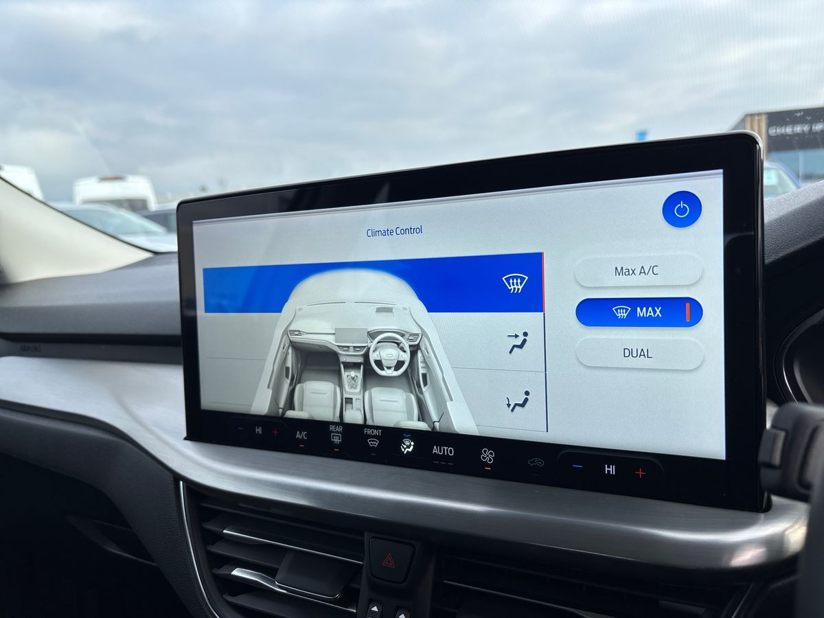 Used Ford Focus 2023 for sale - 76717467: Photo 19