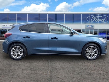 Used Ford Focus 2023 for sale - 77979048: Photo