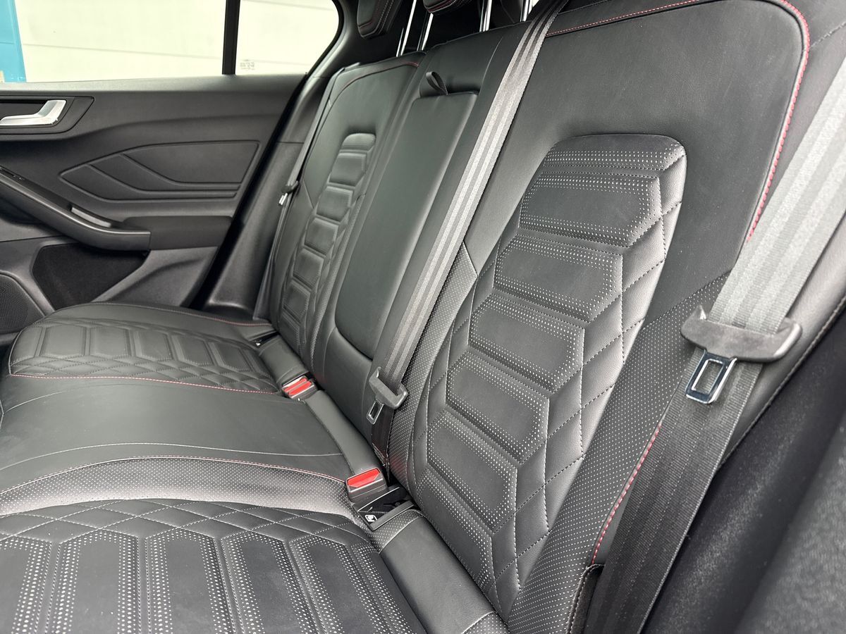 Used Ford Focus 2023 for sale - 76400725: Photo 23