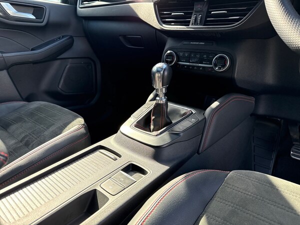 Used Ford Kuga 2022 for sale - 75679348: Photo 18