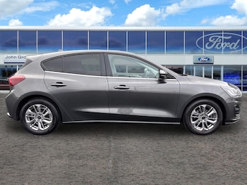 Used Ford Focus 2023 for sale - 77281112: Photo