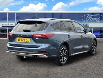Used Ford Focus 2022 for sale - 76241584: Photo 3