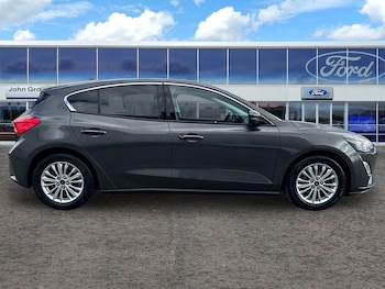 Used Ford Focus 2020 for sale - 78206744: Photo