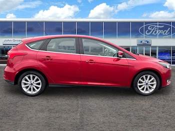 Used Ford Focus 2017 for sale - 77256486: Photo