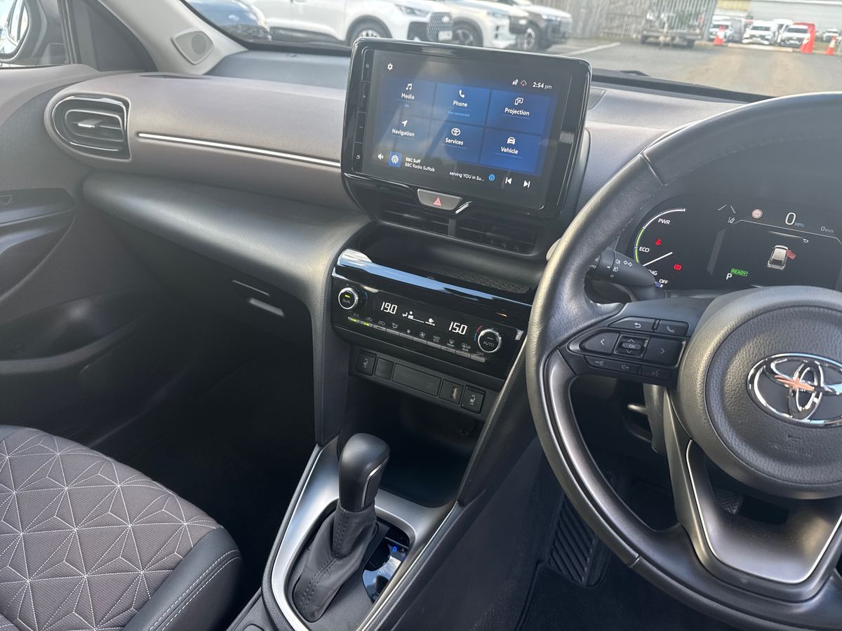 Used Toyota Yaris Cross 2023 for sale - 76350919: Photo 18