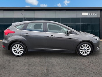 Used Ford Focus 2017 for sale - 78049769: Photo