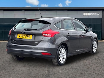 Used Ford Focus 2017 for sale - 78049769: Photo