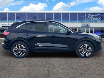 Used Ford Kuga 2023 for sale - 76044170: Photo 2