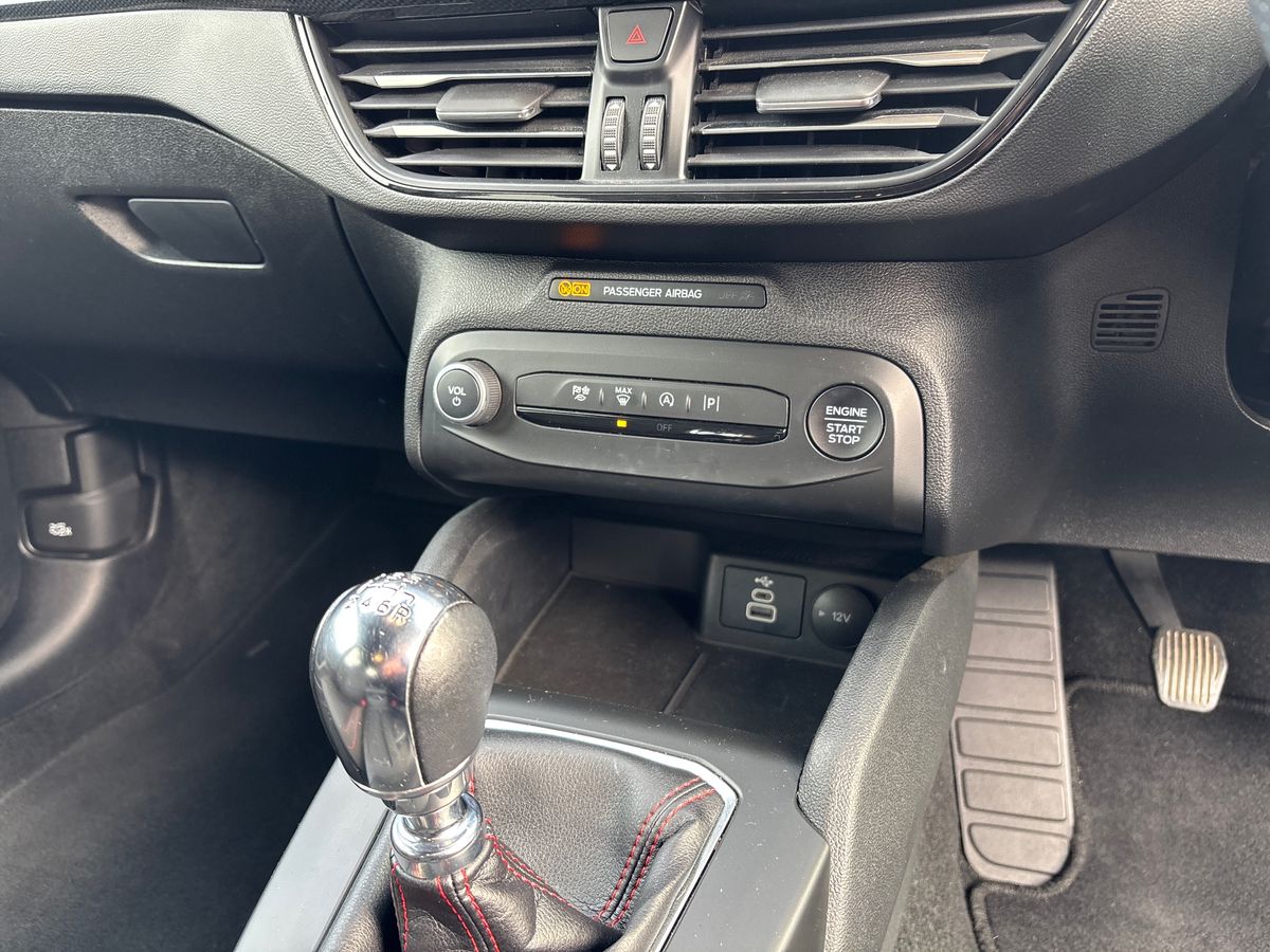 Used Ford Focus 2023 for sale - 75950856: Photo 18