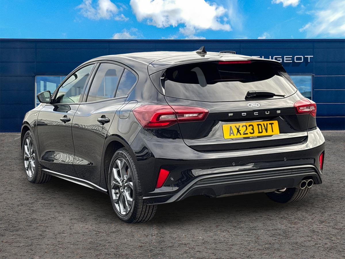 Used Ford Focus 2023 for sale - 75950856: Photo 6