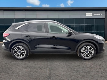 Used Ford Kuga 2024 for sale - 78074407: Photo