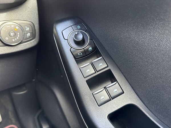 Used Ford Puma 2023 for sale - 75610566: Photo 21