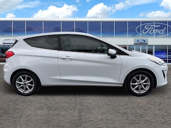Used Ford Fiesta 2018 for sale - 75894849: Photo