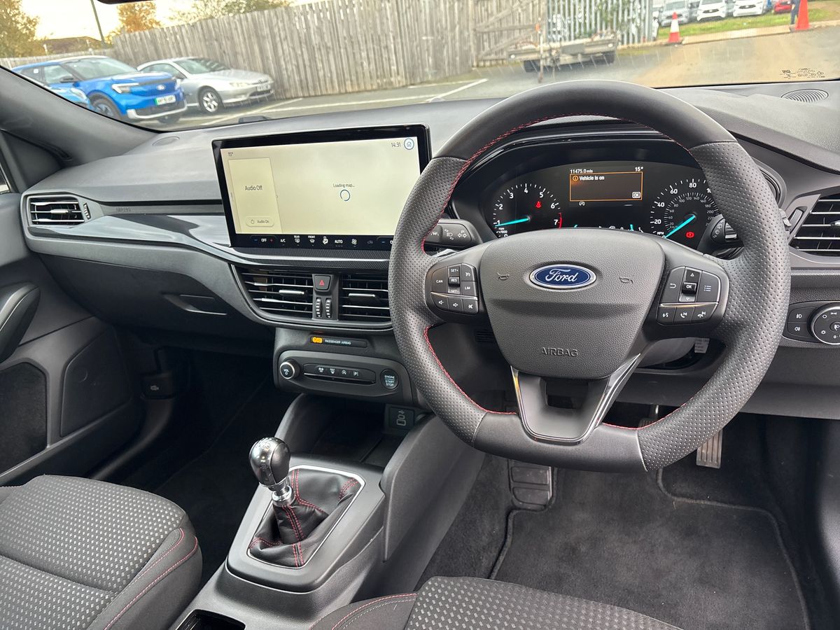 Used Ford Focus 2023 for sale - 76420474: Photo 15