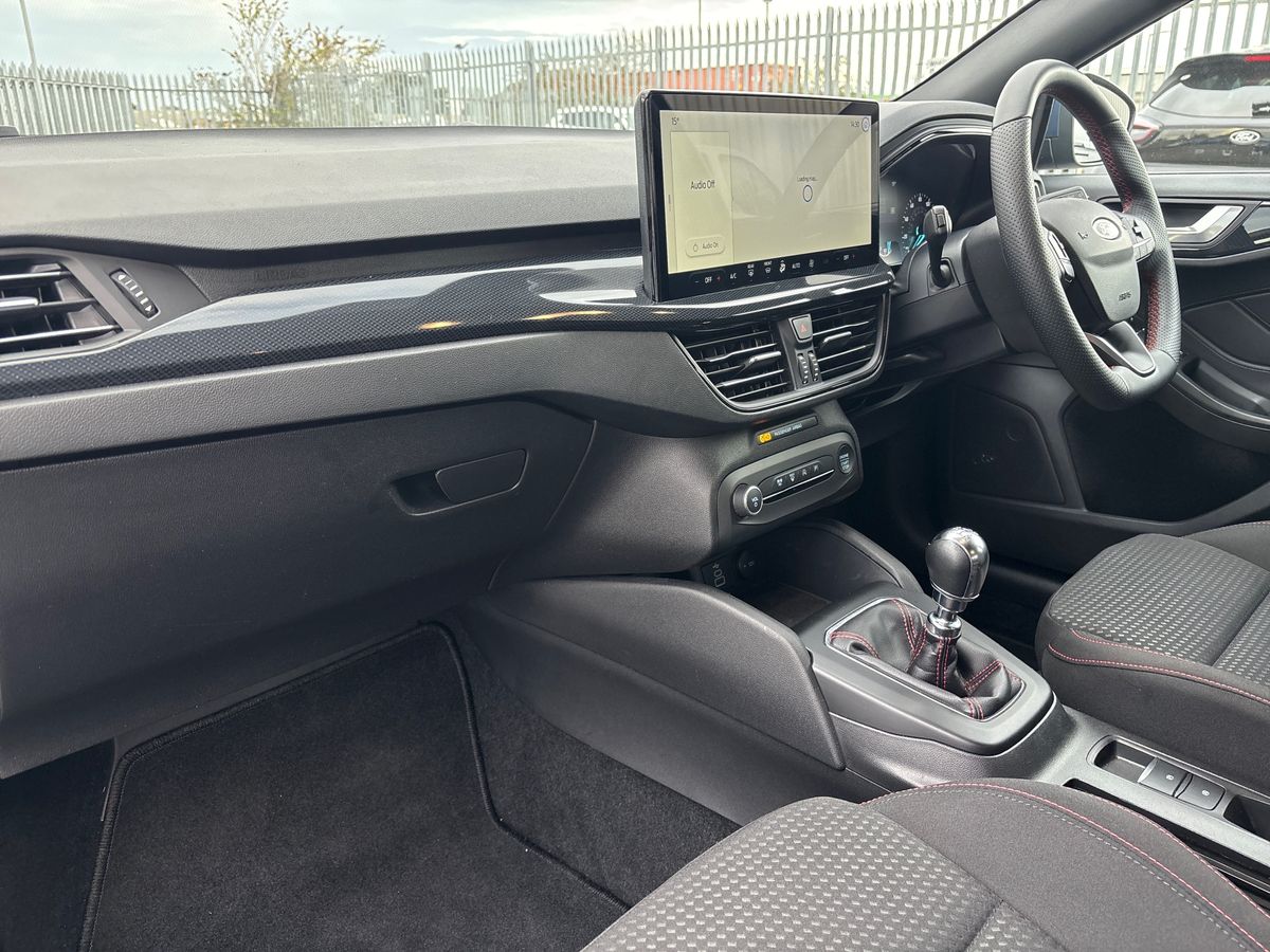 Used Ford Focus 2023 for sale - 76420474: Photo 17