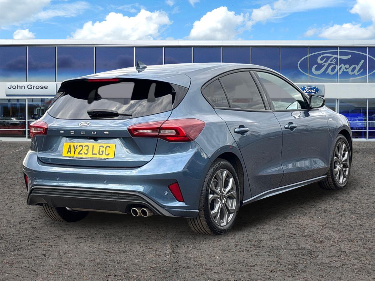 Used Ford Focus 2023 for sale - 76420474: Photo 3