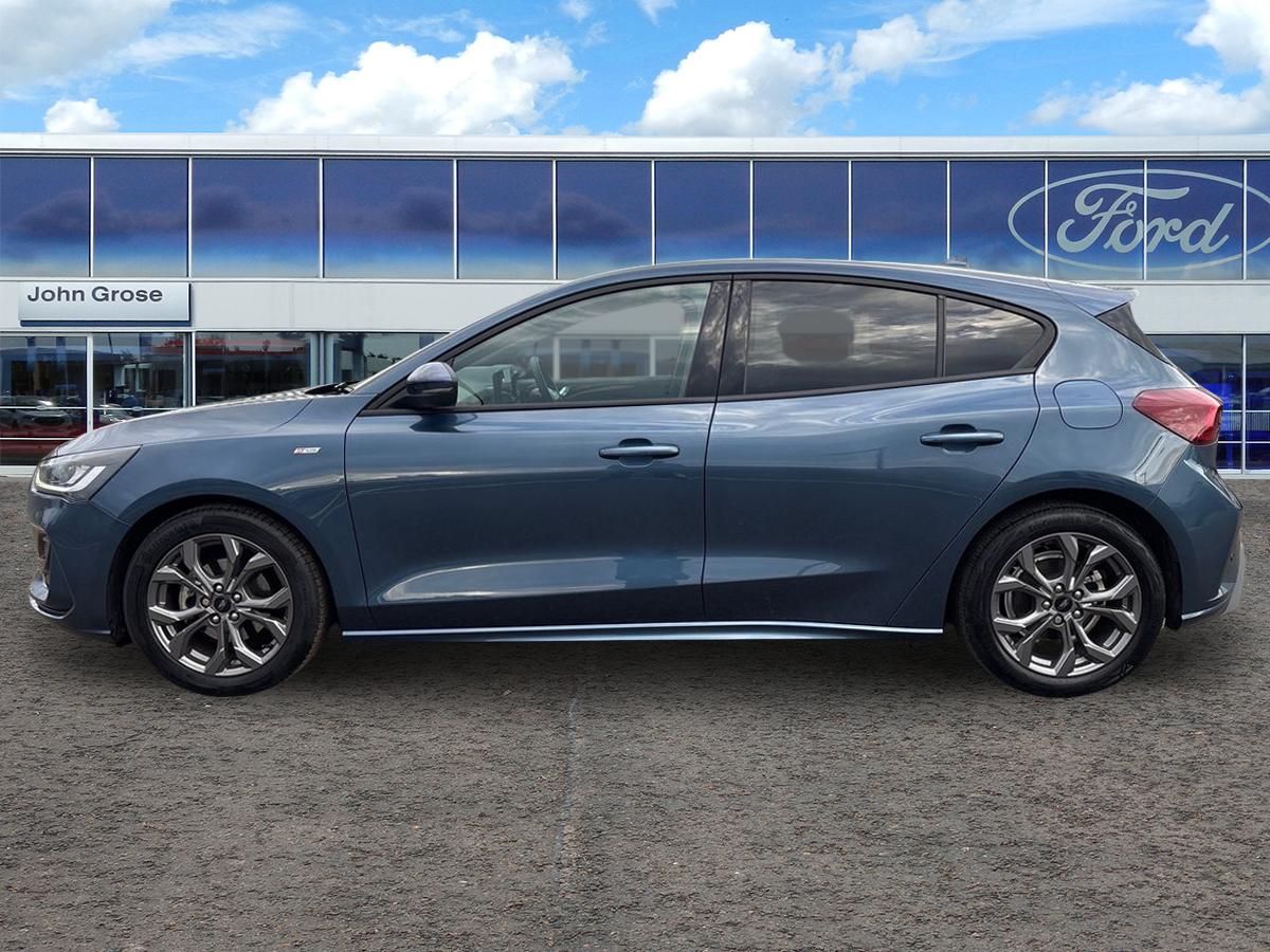 Used Ford Focus 2023 for sale - 76420474: Photo 7