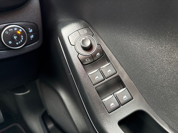 Used Ford Puma 2023 for sale - 75698636: Photo 21