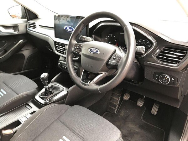 Used Ford Focus 2023 for sale - 76124427: Photo 13