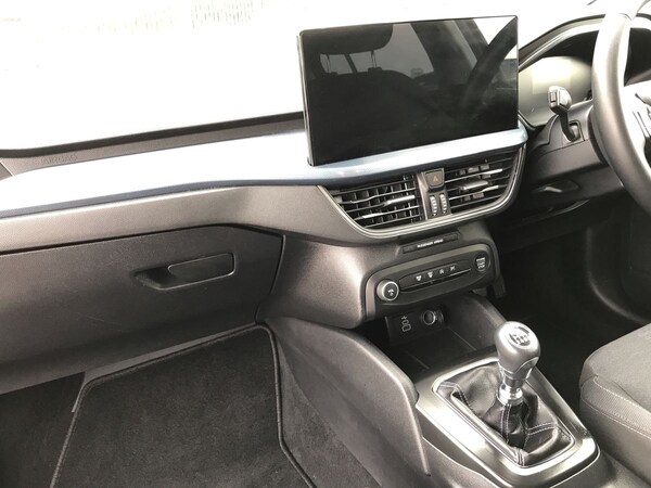 Used Ford Focus 2023 for sale - 76124427: Photo 18