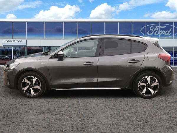 Used Ford Focus 2023 for sale - 76124427: Photo 7
