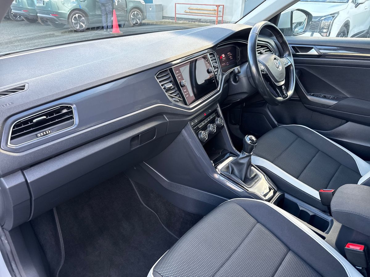 Used Volkswagen T-Roc 2018 for sale - 77111462: Photo 17