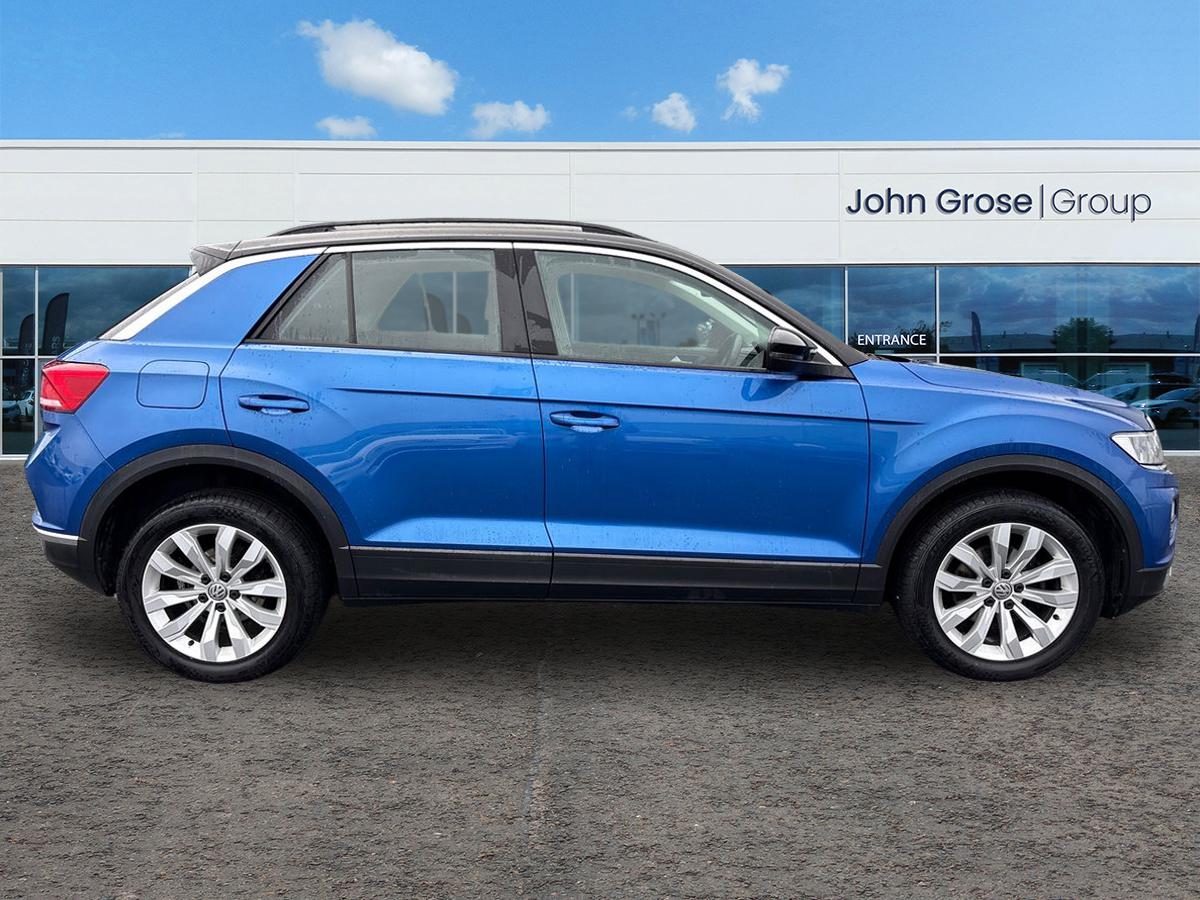 Used Volkswagen T-Roc 2019 for sale - 77205687: Photo 2
