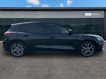 Used Ford Focus 2023 for sale - 78059712: Photo