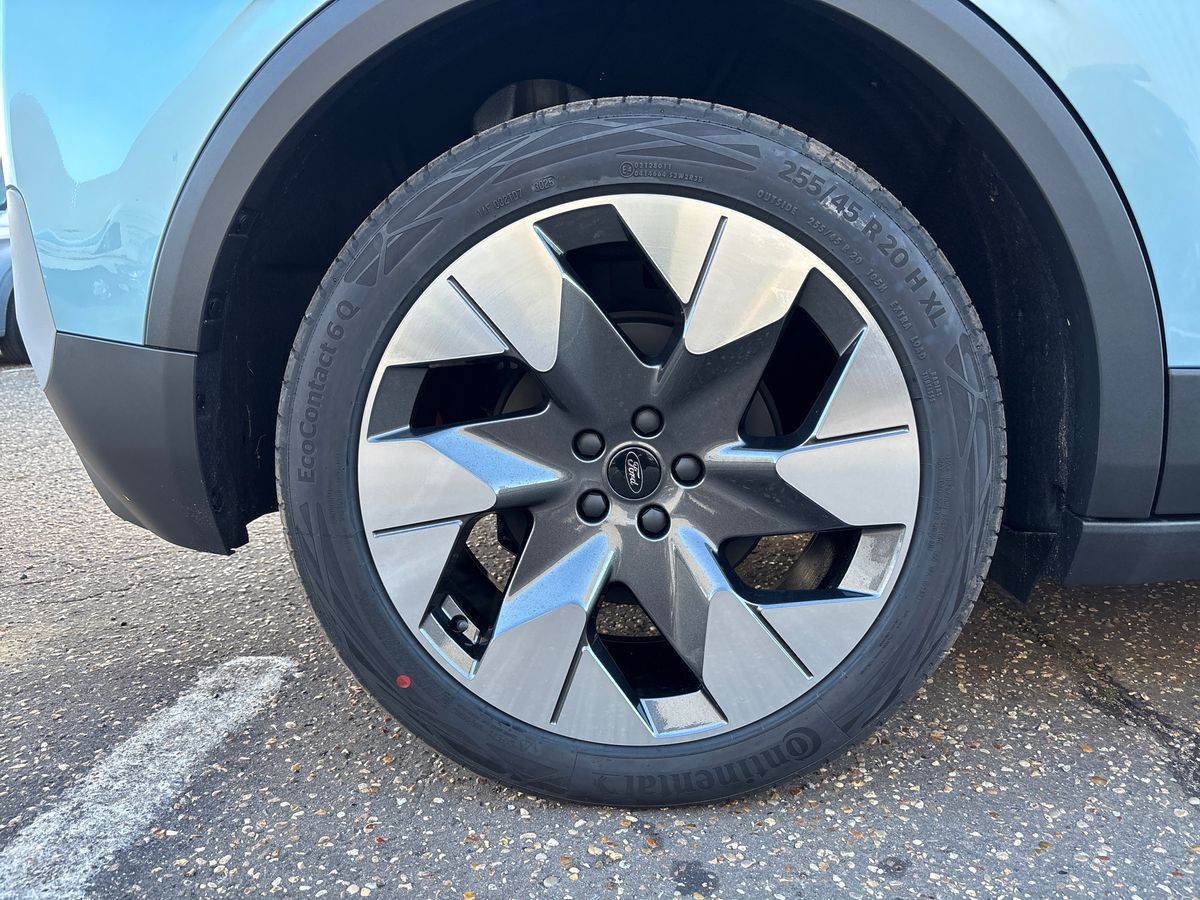 Used Ford Explorer 2024 for sale - 76563799: Photo 11