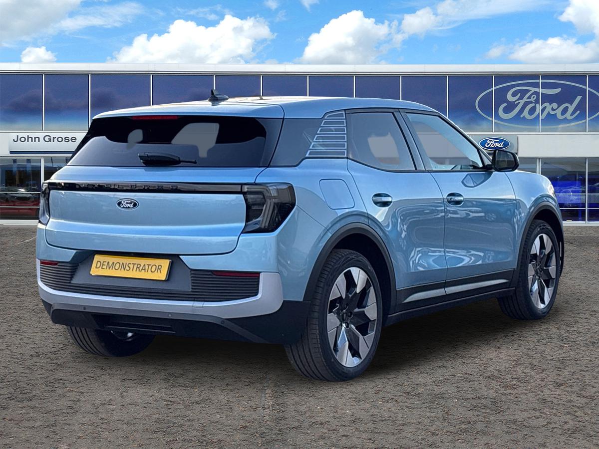 Used Ford Explorer 2024 for sale - 76563799: Photo 3