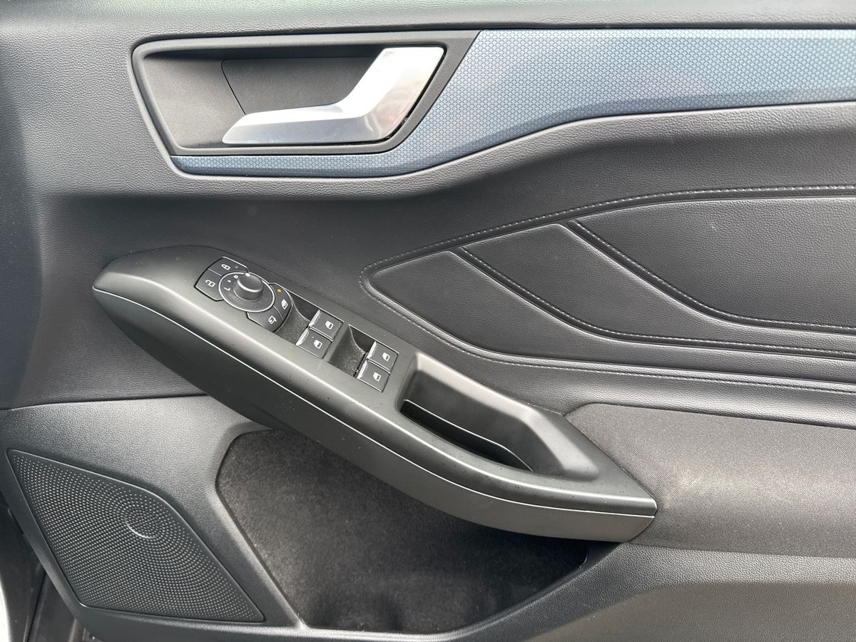 Used Ford Focus 2023 for sale - 77018296: Photo 21