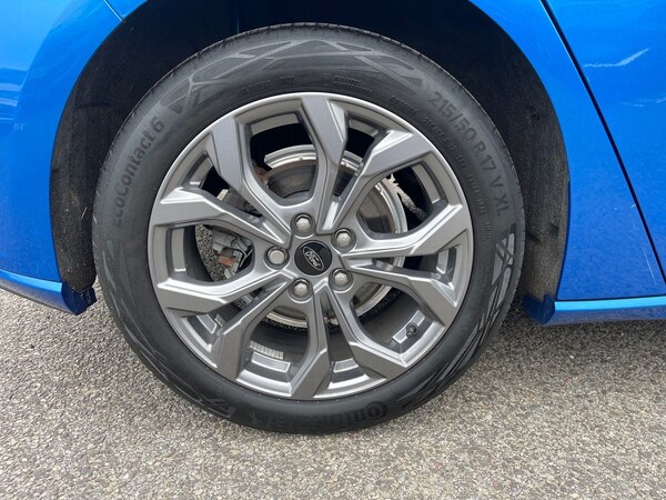 Used Ford Focus 2022 for sale - 76140149: Photo 11