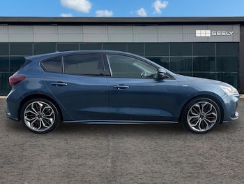 Used Ford Focus 2023 for sale - 77893928: Photo