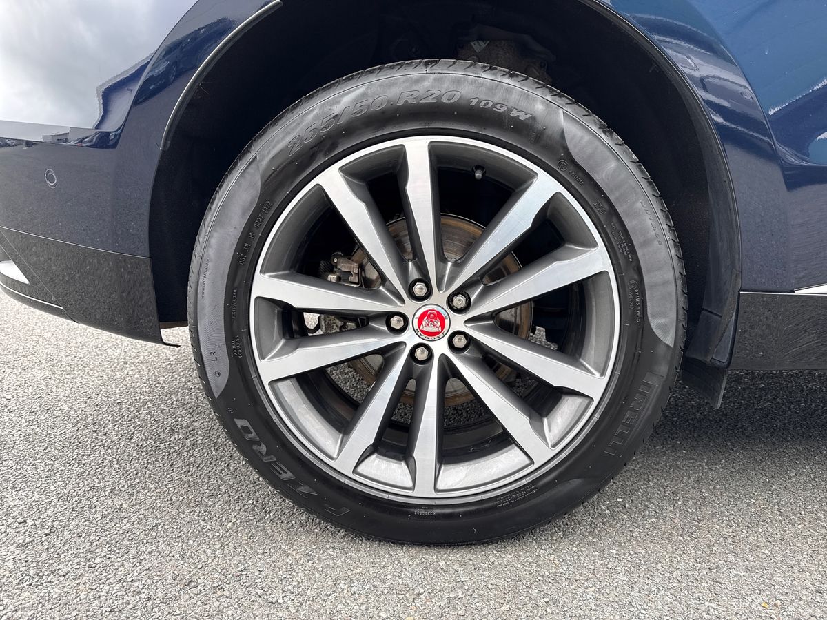 Used Jaguar F-Pace 2021 for sale - 76894596: Photo 11