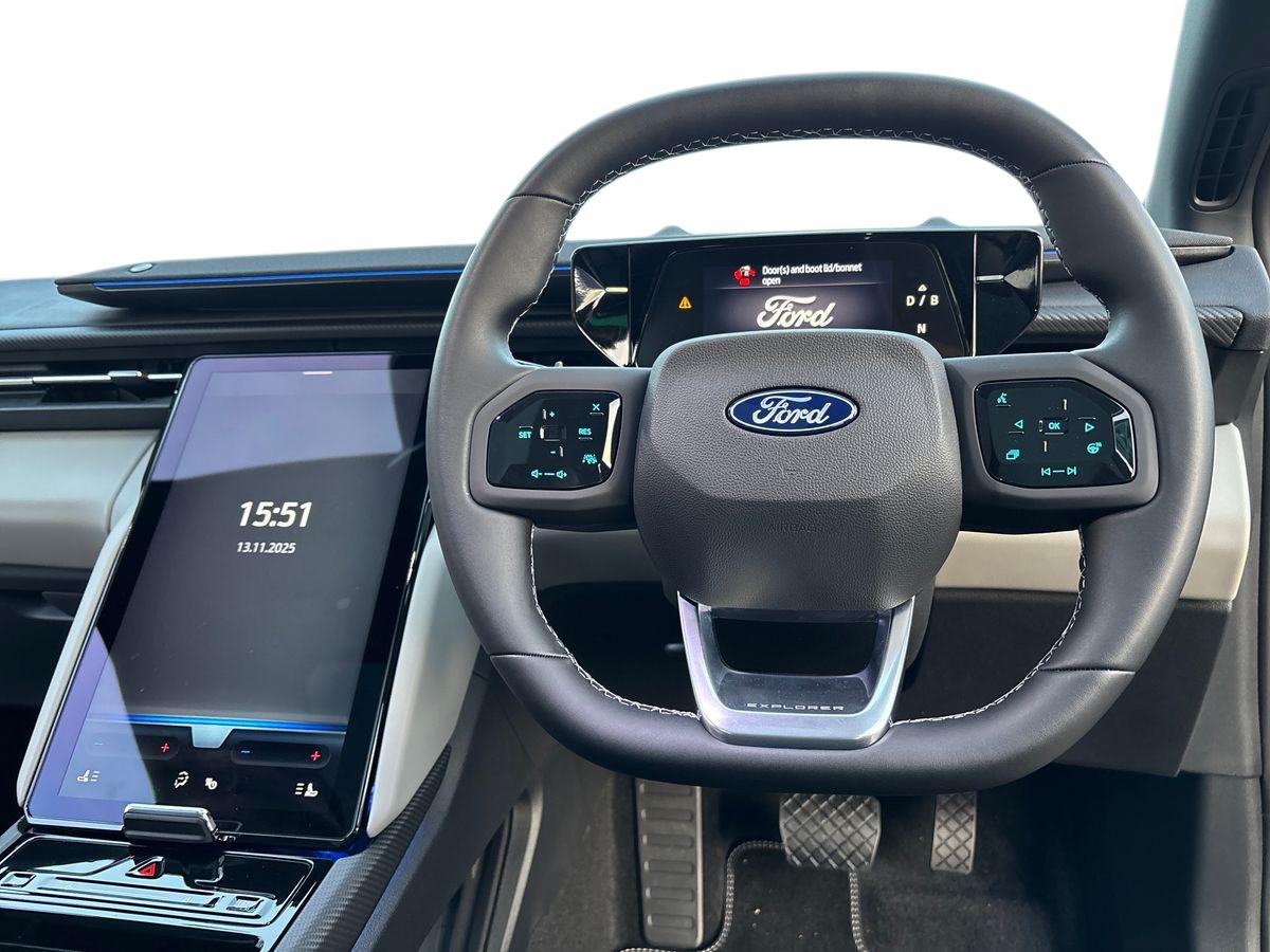 Used Ford Explorer 2024 for sale - 76563722: Photo 14