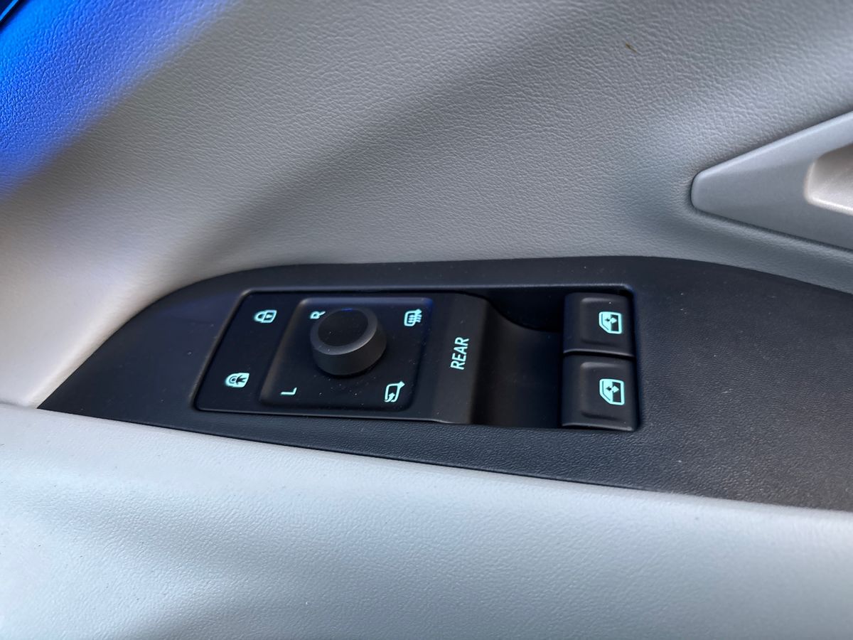 Used Ford Explorer 2024 for sale - 76563722: Photo 21