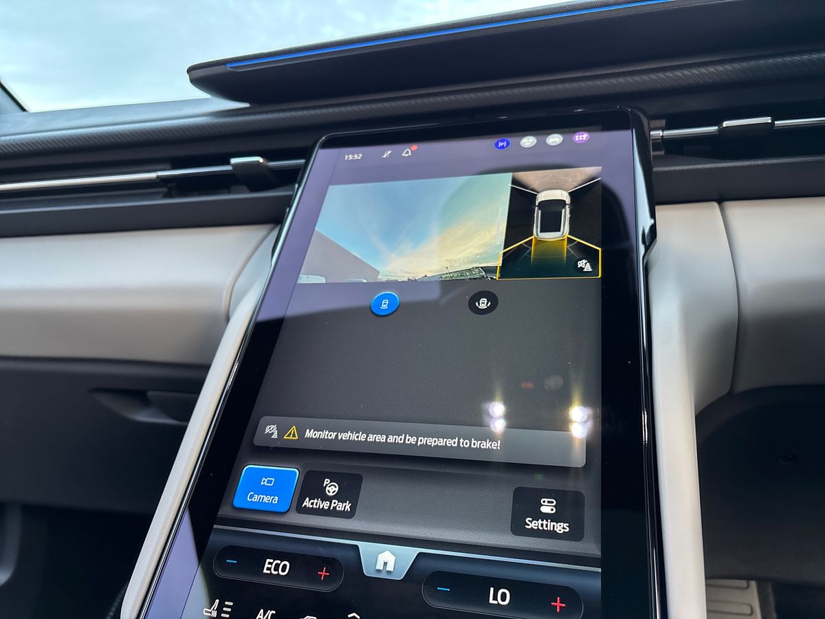 Used Ford Explorer 2024 for sale - 76563722: Photo 25